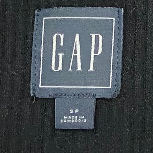 GAP Ribbed Puff Sleeve Dress - Picture 5 of 8